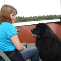 Een klein onderonsje op een boot in de Biesbosch.