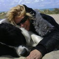 Op het strand in Frankrijk in de Meivakantie. Fedor zijn eerst strandvakantie.