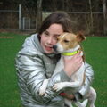 in de wind met max op veldje