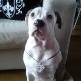 chika weer met mijn ketting om XD