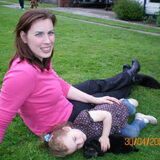 Nora nu al verlieft op de kleine man... Nog goed 4 weken en dan is ie…