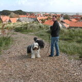 Patrick en hondjes in de duinen