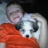 mijn stoere kleine man en sita (8 weekjes oud)