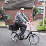 Nou, dit is helemaal vet gaaf. Mijn baas heeft een eigen stoeltje voor…