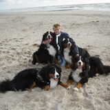 Cay en Cooper met hun vriendjes.