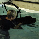 Fedor's eerste sessie hydrotherapie (31-07-2012)