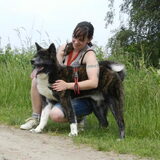 Samen met asielhond Sheeba
