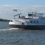 de naam van mijn hond achter op een binnen vaart schip was perplex maar…