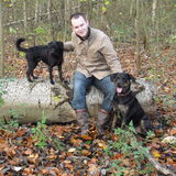 In het bos; met het baasje
