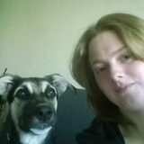 hoe krijg je een pup op de foto? gewoon een koekje achter de camera…