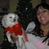 gucci met haar kerstpakje aan!!wat is ze hot.;-)