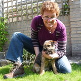 op de foto met mijn baasje in de tuin