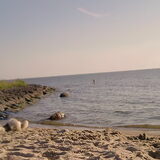 & Noa op it strand aan het IJsselmeer!