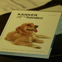 Foto 1 bij BOEK; Kanker bij honden..