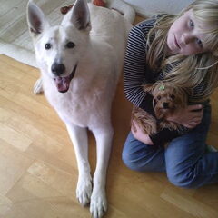Charlie met mijn zusje Daphne en Sascha