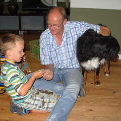 Donna samen met een oppas kindje