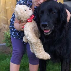 een heel lief knuffel momentje.