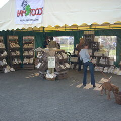 Een stand van "Farmfood"...njam njam mijn favoriet, dat eet…