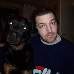 wat is dat?? een camera?? huh????
