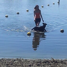 Mac en ik in het water..