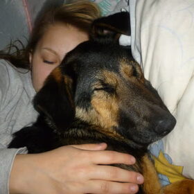 Samen slapen in de tent.