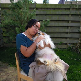Knuffelen met de toekomstige moeder...