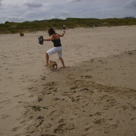 strand en gek doen