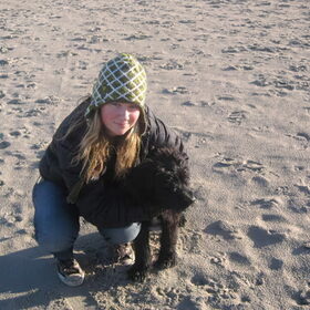 Fanny en Grace op het strand Middelkerke , 6 januari 2008