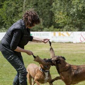 Met behulp van Bentley Myla leren om vast te houden