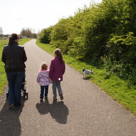 lekker wandelen met het hele gezin.