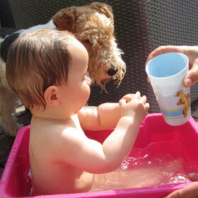 Morris wil ook graag spelen met water!