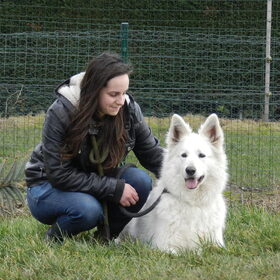 Met asielhond Inca
