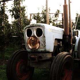 Tractor ~ 13-09-2014