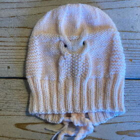 Baby mutsje met uil motief