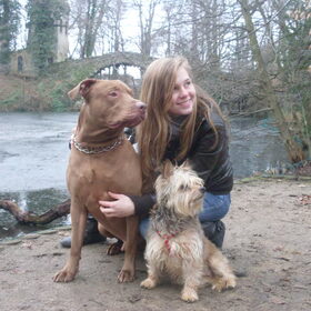 In de winter was ik eens met mijn grote en kleine hond gaan…