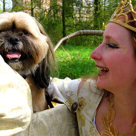 Een dagje uit naar de Elf Fantasy Fair in mijn Koninklijke buggy.
